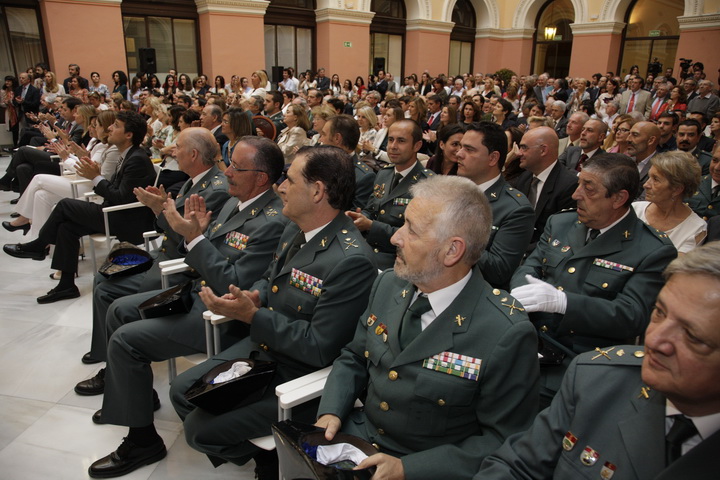 La Guardia Civil es condecorada por el Ministerio de Agricultura, Alimentación, y Medio Ambiente 