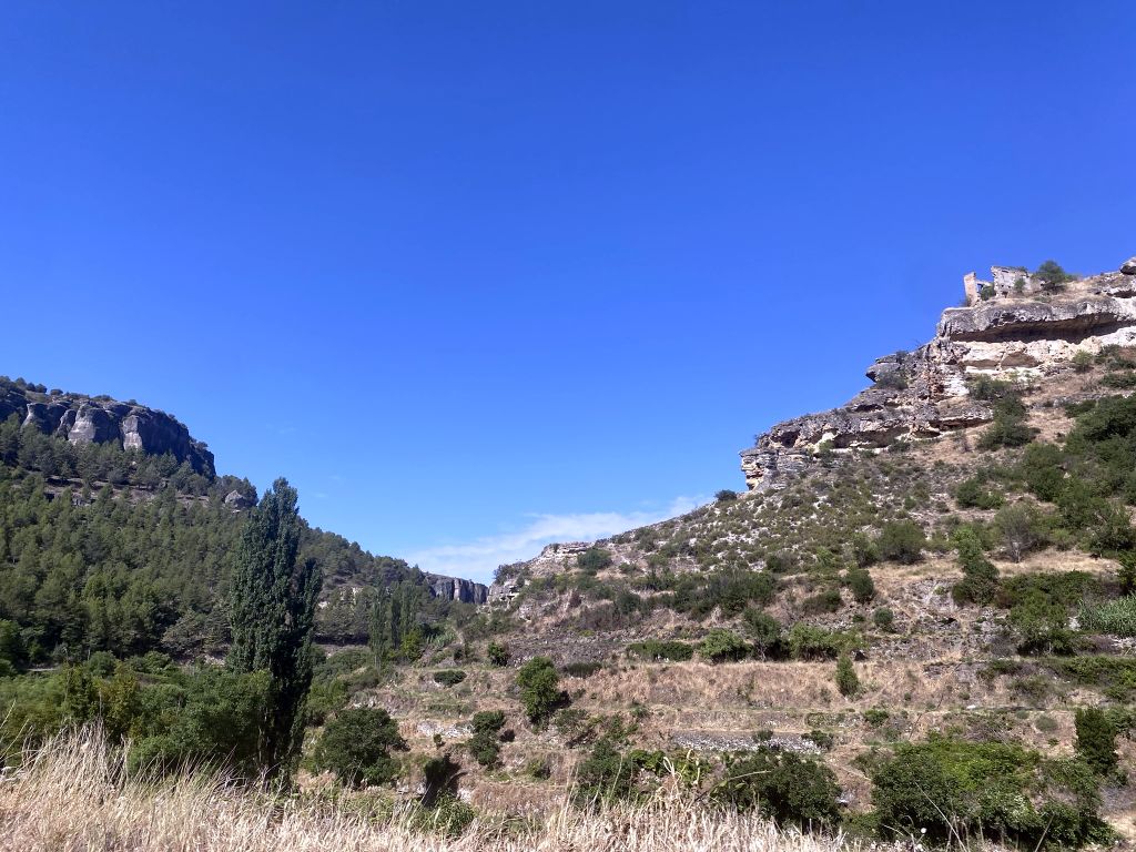 Valle excavado por el río Huecar