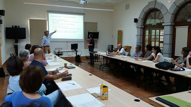 Roland Gerard y Laure Gougerot imparten la ponencia inaugural del seminario