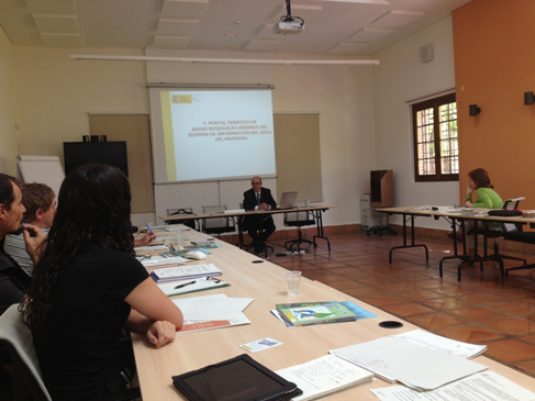 Presentación de la ponencia de Fernando Gurucharri