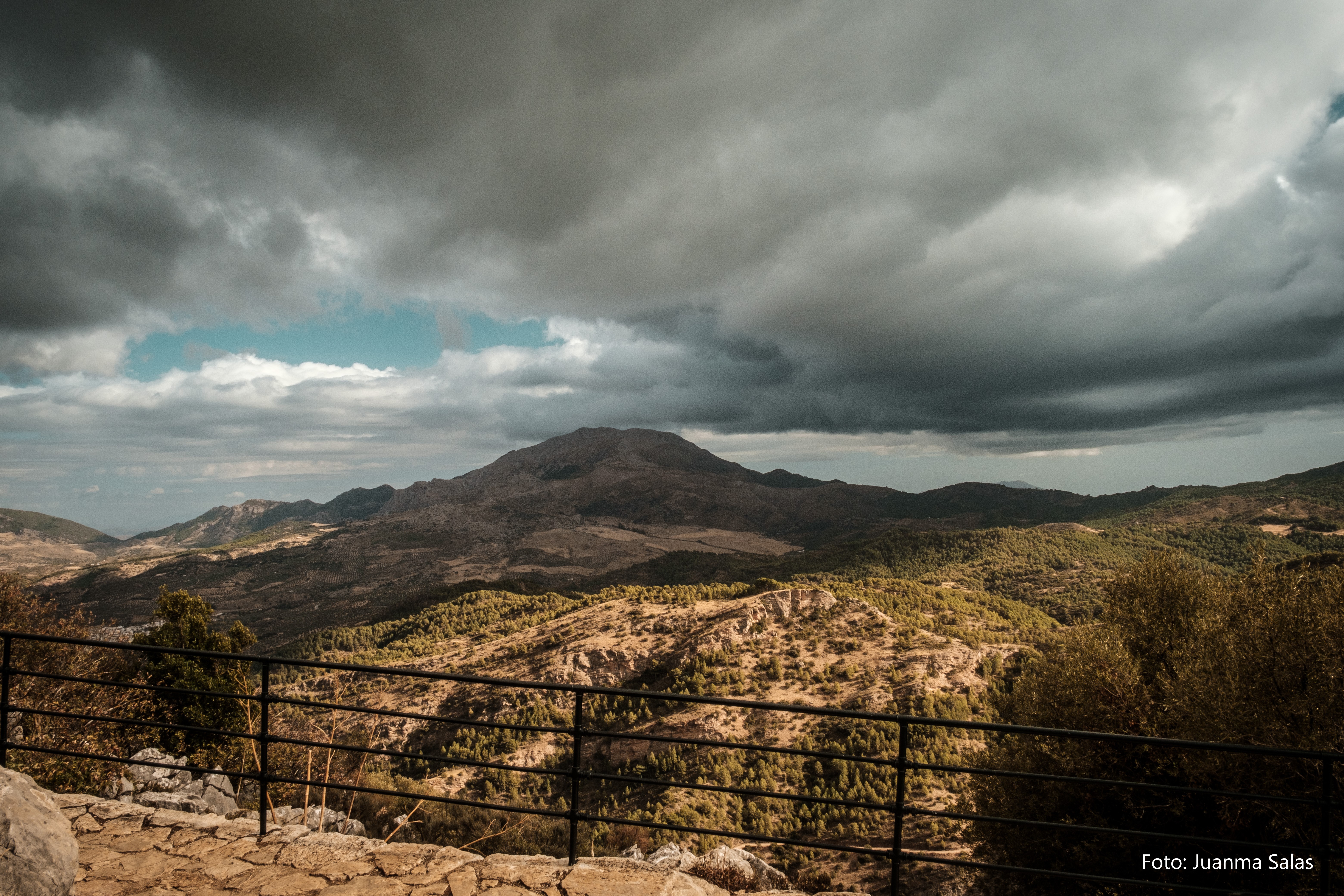 Mirador del Guarda Forestal en Sierra de las Nieves, Málaga	Juanma Salas