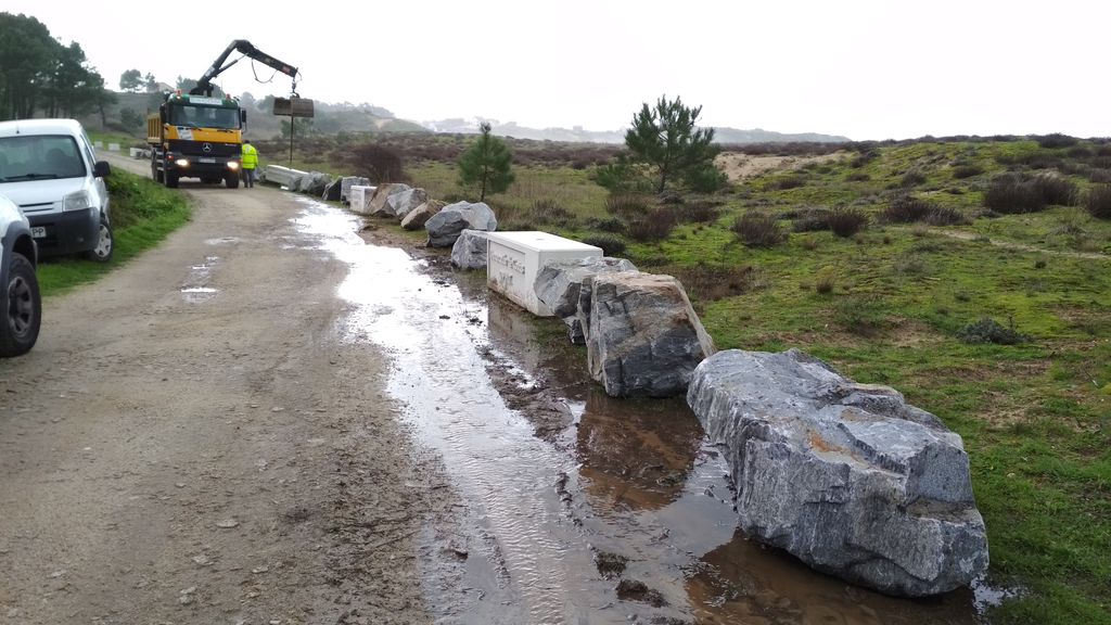 Mantenimiento y conservación IV. Delimitación de accesos playas Porto do Son (Durante las obras)