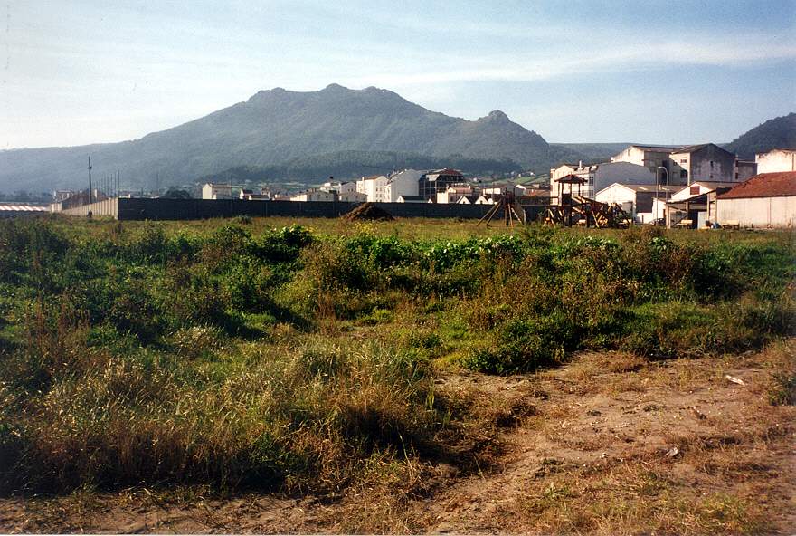 Acondicionamiento de la fachada marítima de Cariño. Antes