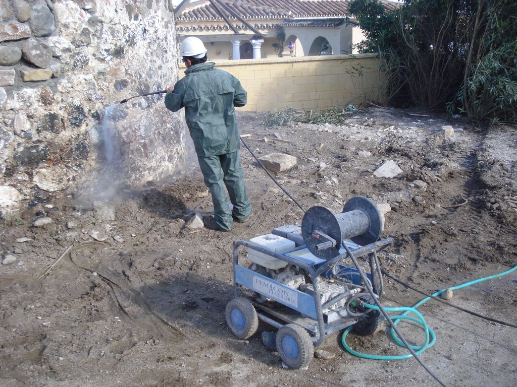 Torre del Saladillo (Estepona) (Durante las obras)