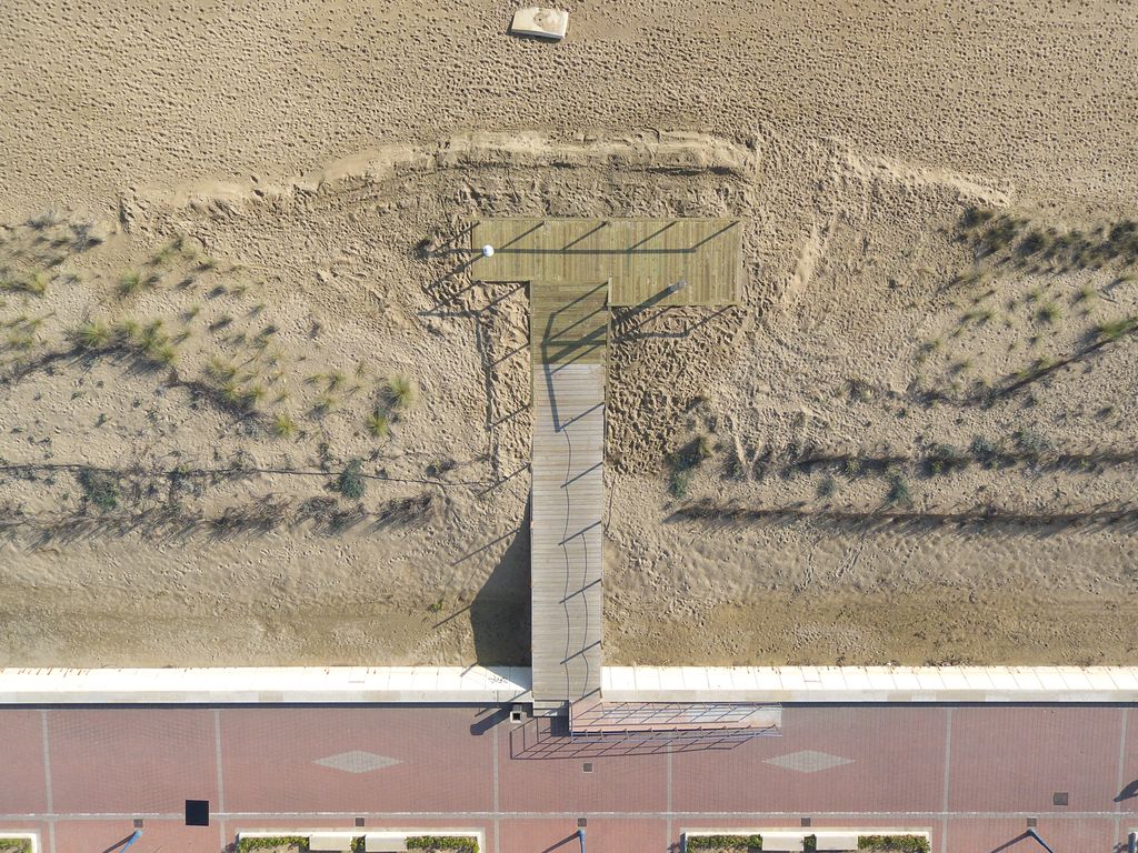 Mantenimiento de la costa. Peñíscola (Después de las obras)