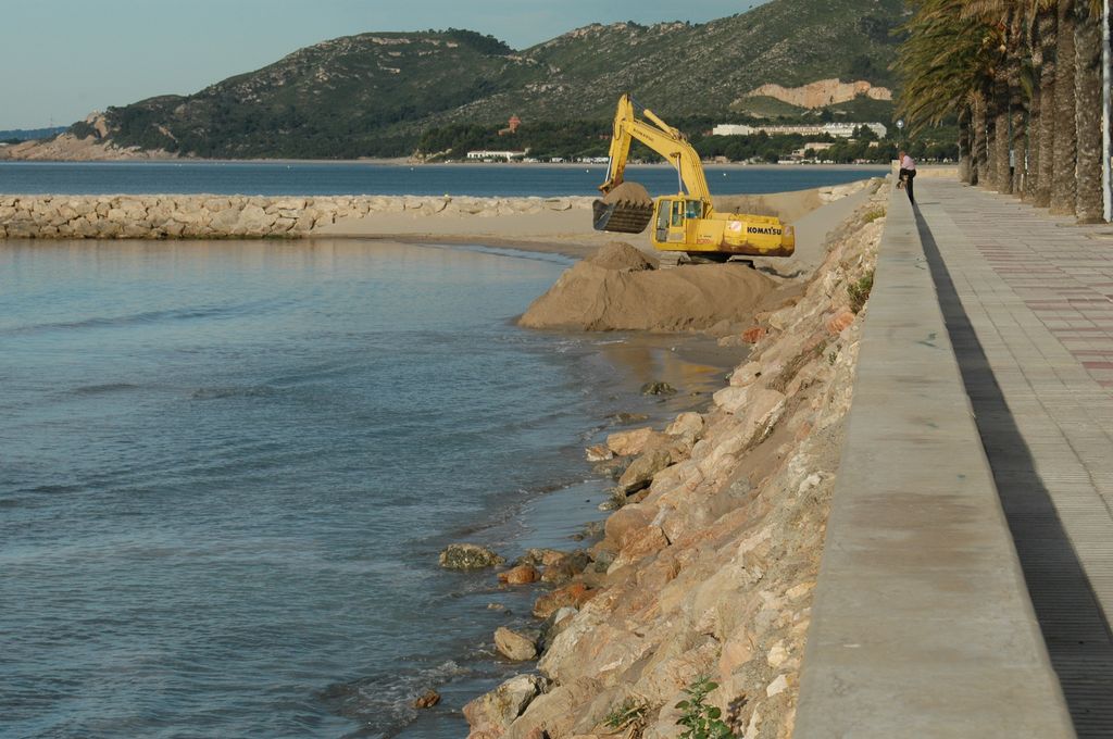 Extracciones de arena para trasvase (TM Vandellòs i l'Hospitalet de l'Infant. Durante las obras) 