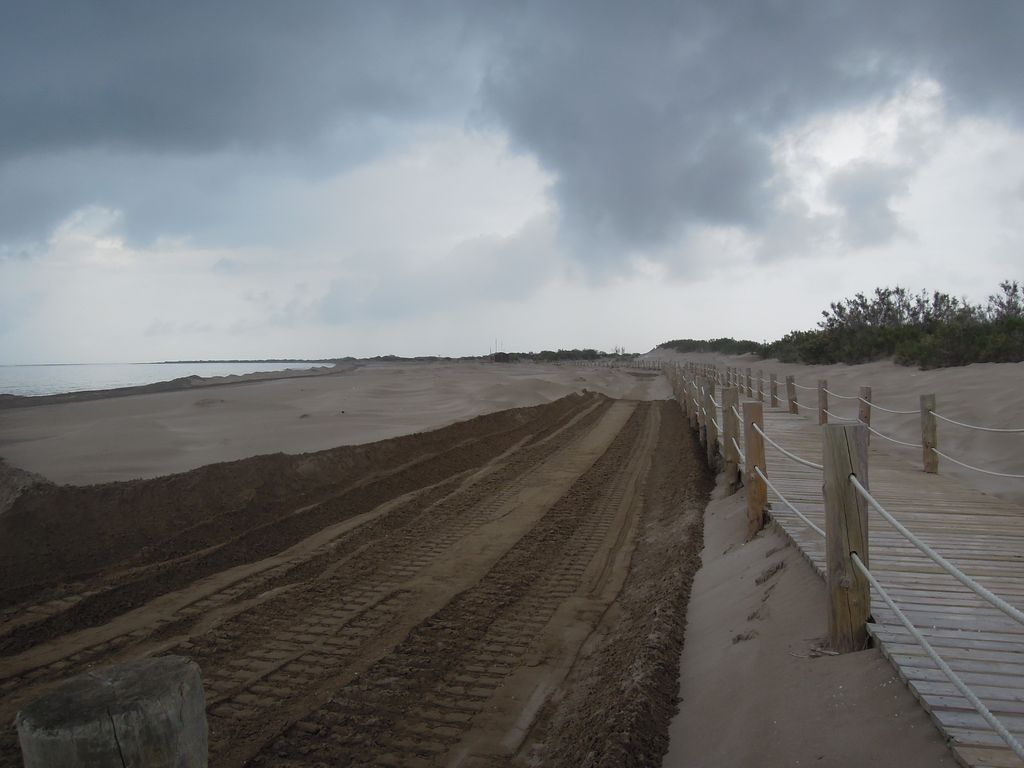 REPERFILADO PLAYA RIOMAR (DELTEBRE) (Durante las obras)