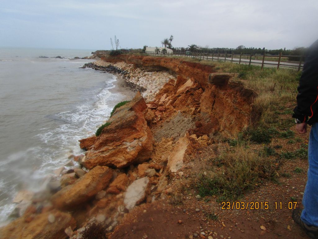 Refuerzo acantilados en Alcanar (Antes de las obras)