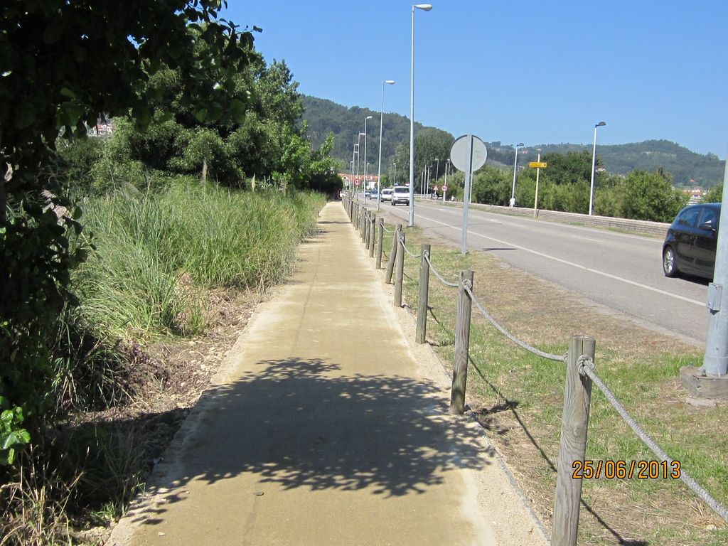 Senda en A Foz (T.M.  de Baiona). Después de las obras