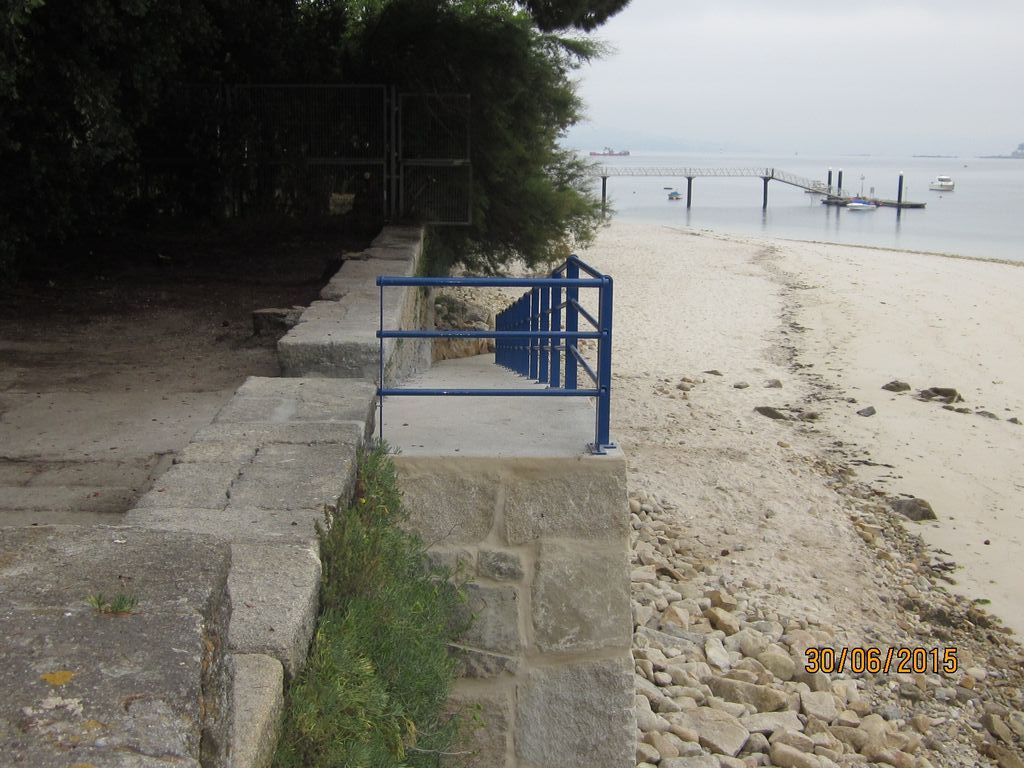 Rehabilitación de escaleras de acceso a las playas de Toralla y demolición de caseta (T.M. de Vigo). Después de las obras