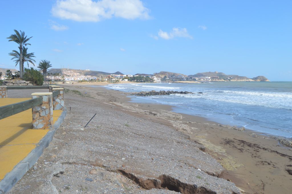 Playa de Mar Serena-San Juan de los Terreros (Antes de las obras)