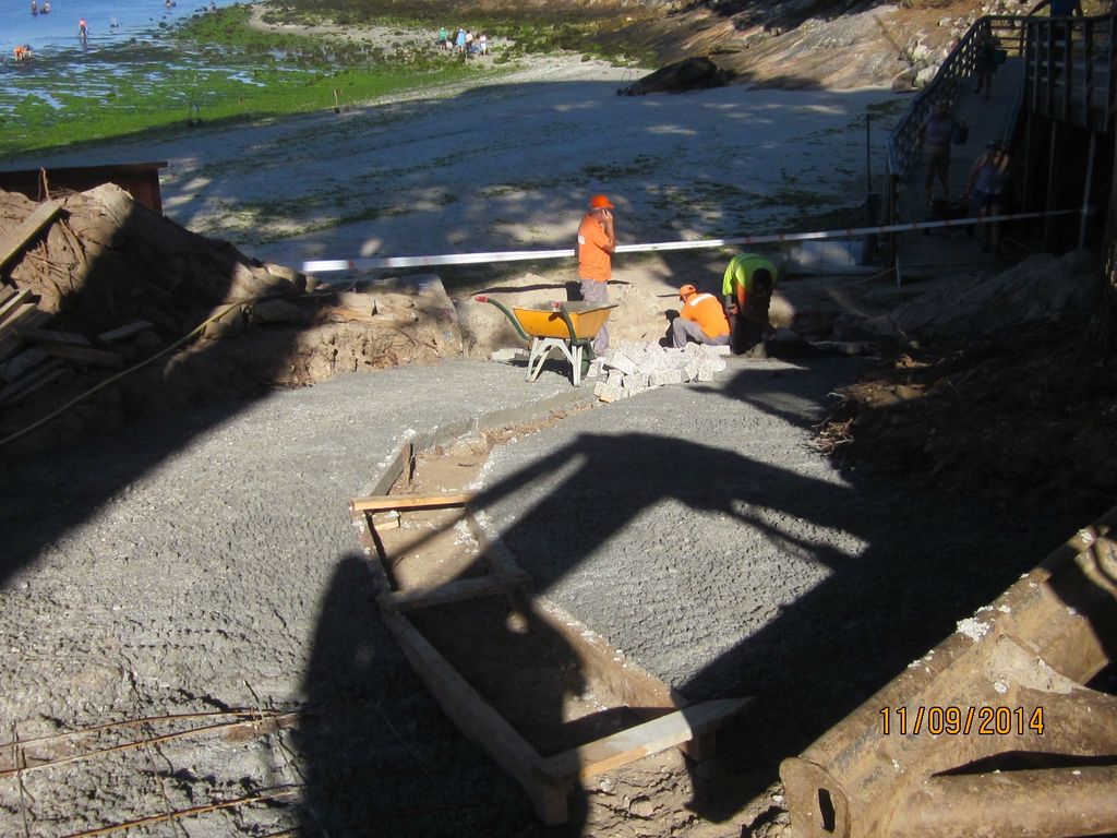 Playa de Cabeceira (T.M. de Poio). Durante las obras