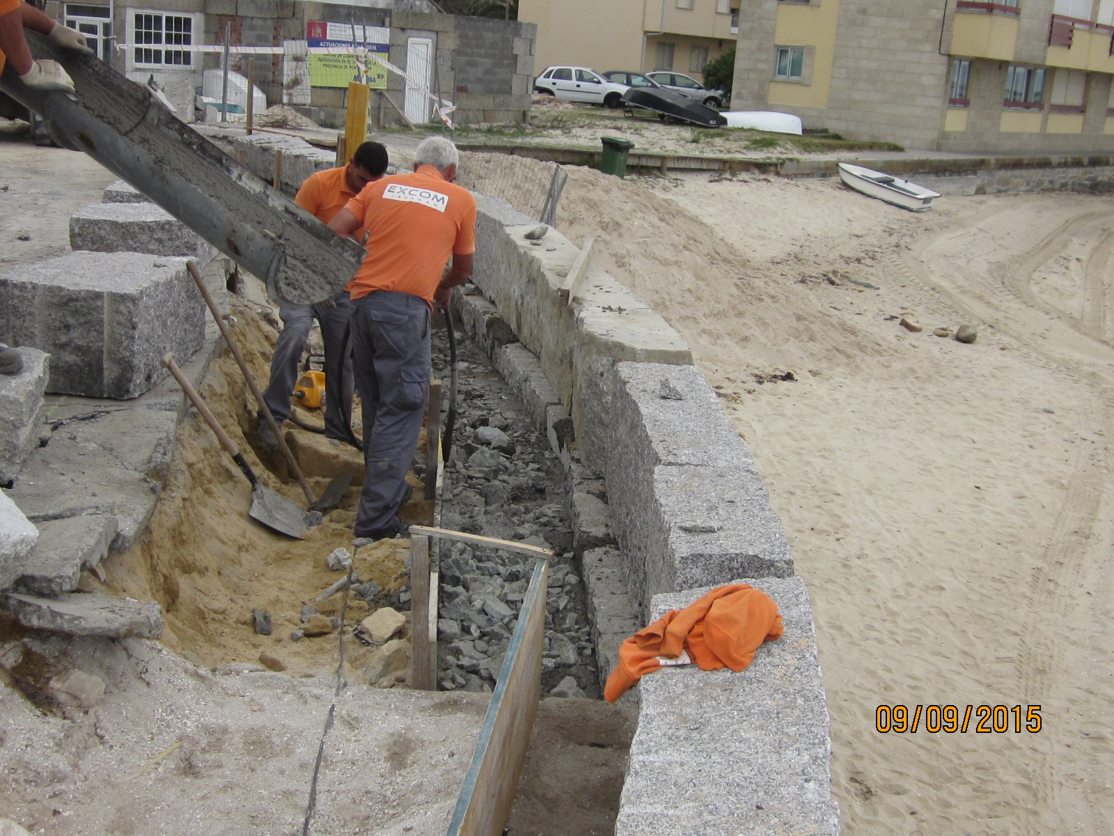 Habilitación del tránsito en Rons (T.M. de O Grove). Durante las obras