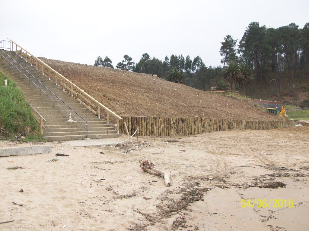 Reparaciones varias Playa Ver en Pontedeume (Después de las obras)