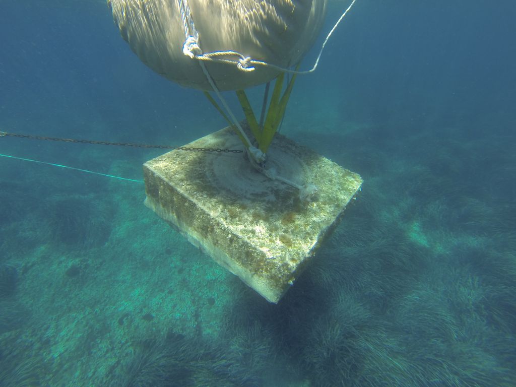 Retirada de muertos en el mar de Formentera - (Durante las obras)