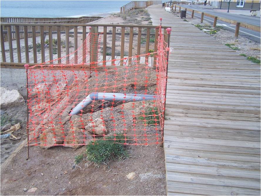 Reparación de daños producidos por el temporal del diciembre de 2014 en la costa mediterránea. La Almadraba de Monteleva. T.M. Almería (Durante las obras)