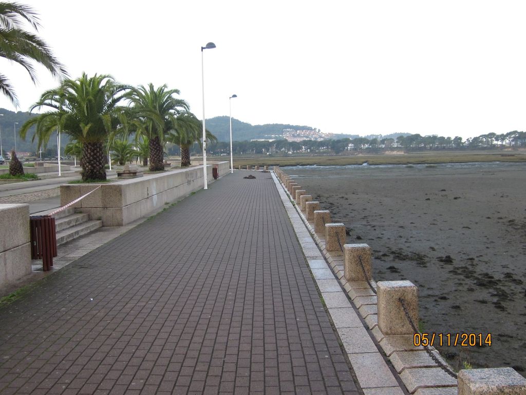 Paseo de Baiona (T.M. de Baiona). Después de las obras