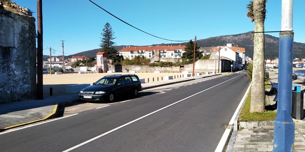 Regeneración del borde litoral en la playa do Areal. Después