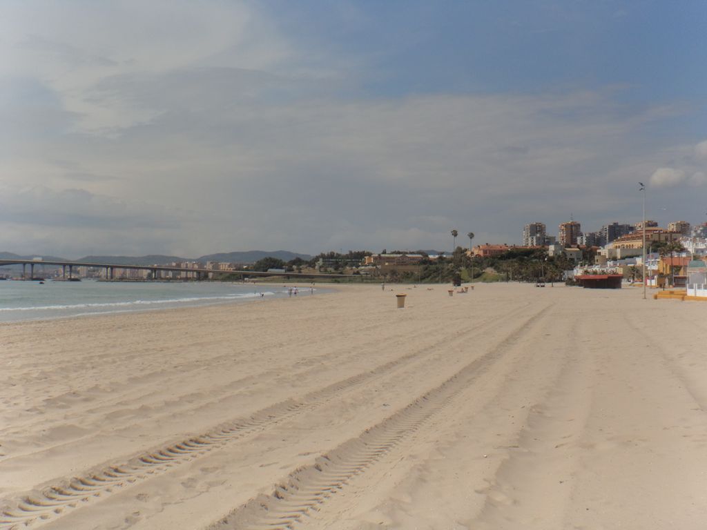 Playa del Rinconcillo. Después de las obras