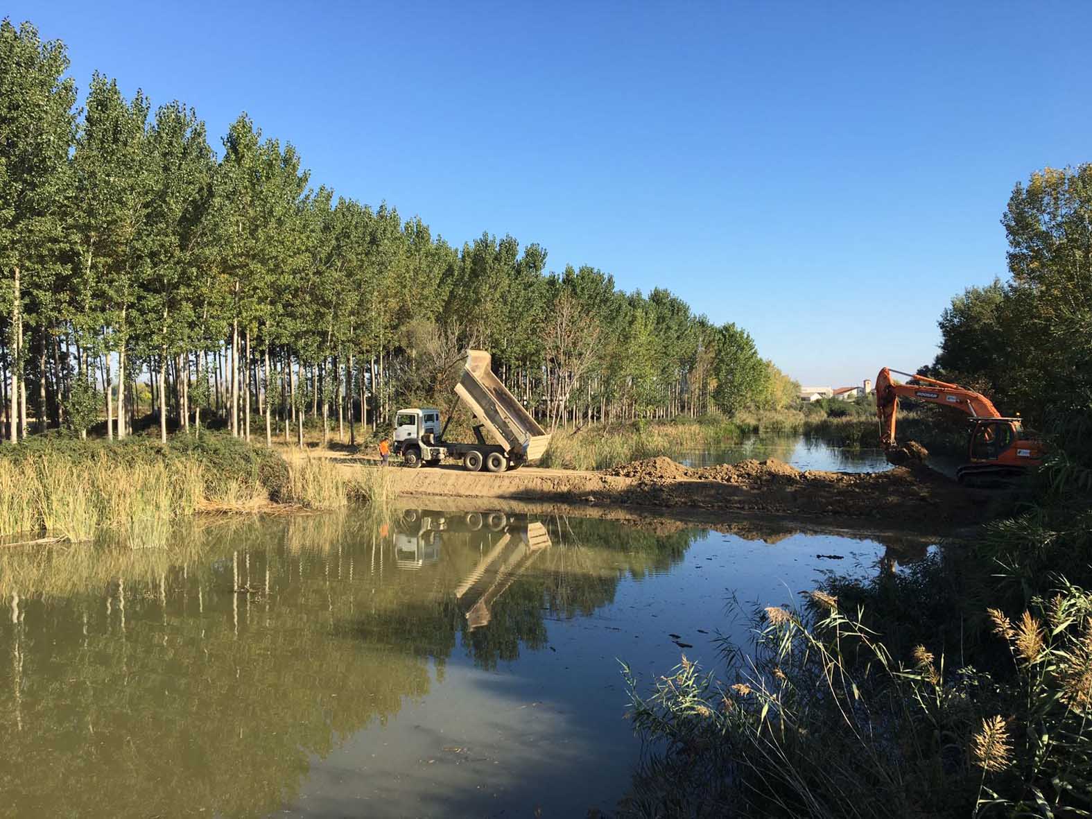 Fangos . construcción diques auxiliares