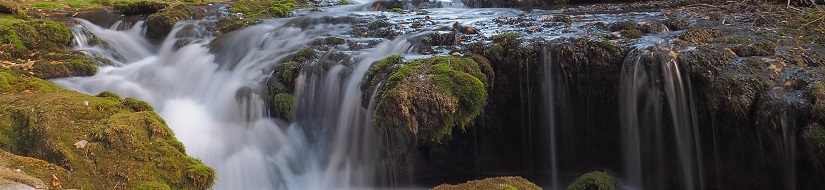 Nacimiento del río Pitarque. Teruel. CH Ebro.